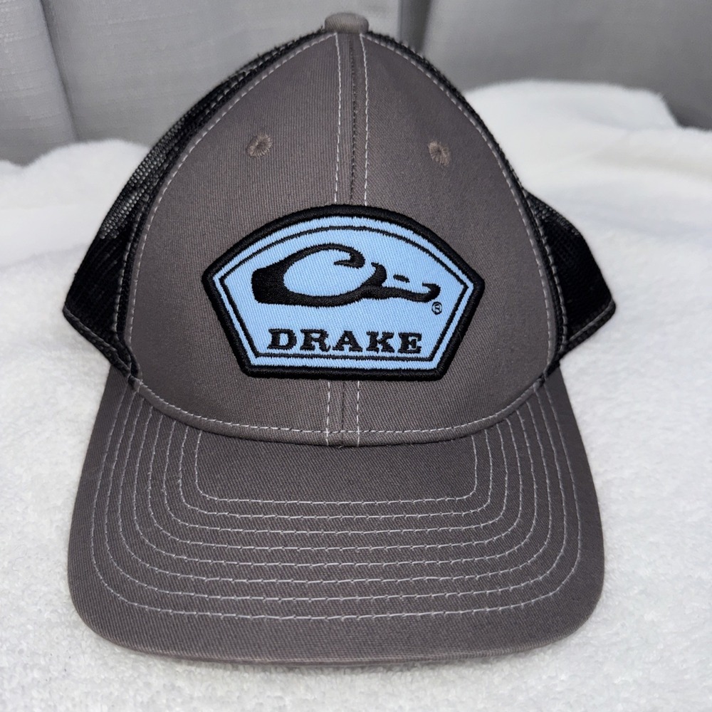 Drake Mesh Back Ball Cap Snap Back Trucker Hat New Without Tags Grey Black Blue